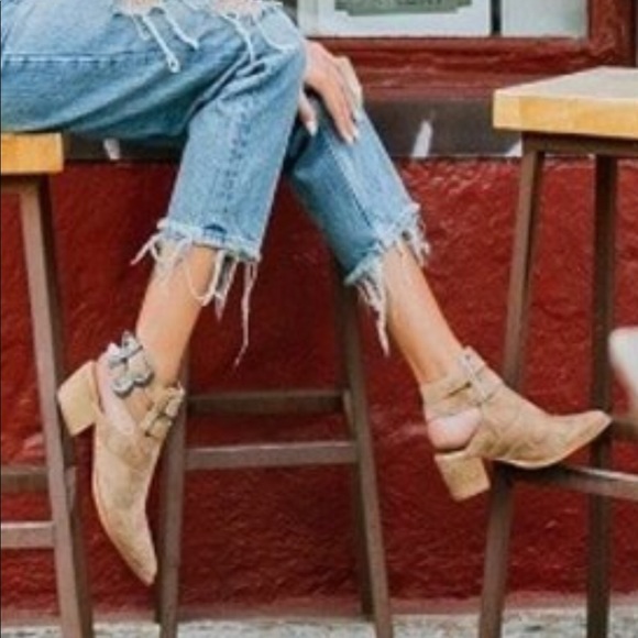 Sold out sorry Sale 🌲Brand new boot shoes leather - Picture 4 of 8